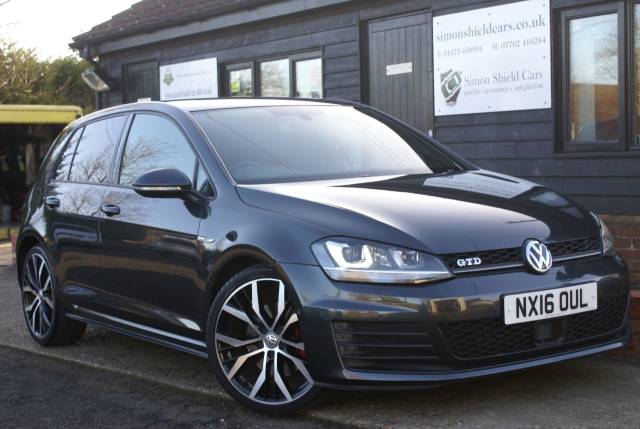Volkswagen Golf 2.0 TDI GTD 5dr DSG Hatchback Diesel Carbon Steel Grey Metallic