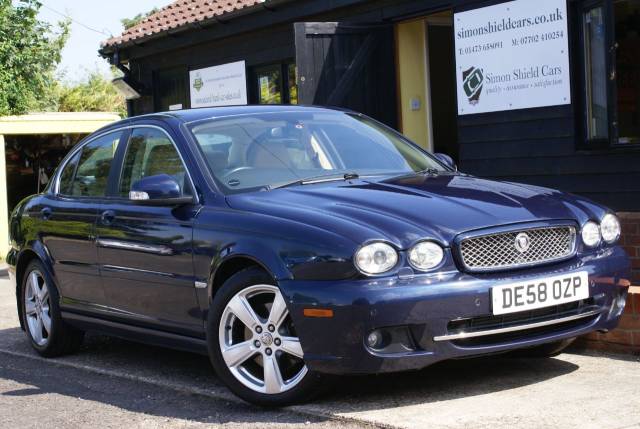 Jaguar X-Type 2.2d SE 2009 4dr Auto DPF Saloon Diesel Indigo Blue Metallic