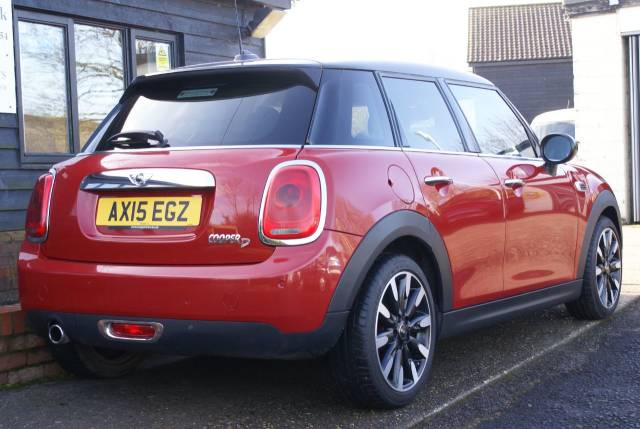 2015 Mini Hatchback 1.5 Cooper D 5dr