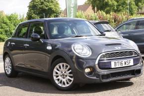 MINI HATCHBACK 2016 (16) at Fraternity Abarth Selby