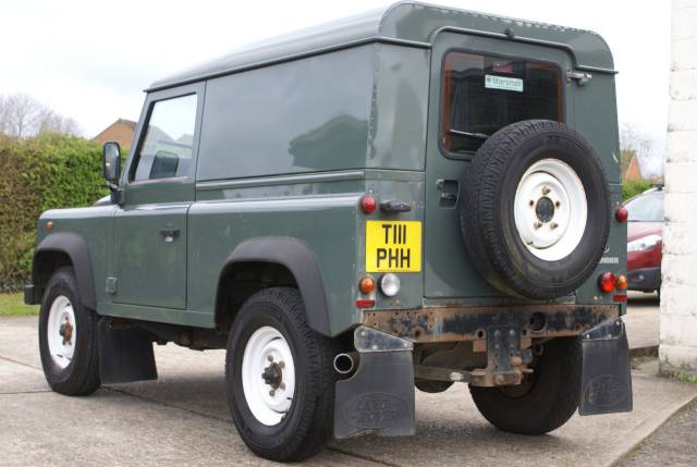 2014 Land Rover Defender 90 Hard Top TDCi [2.2]