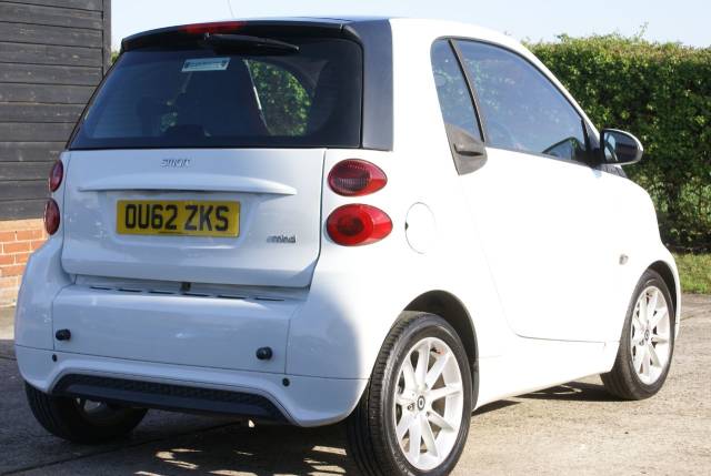 2012 Smart Fortwo Coupe 1.0 Passion mhd 2dr Softouch Auto [2010]
