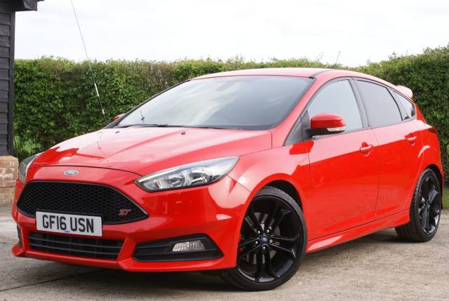2016 Ford Focus 2.0T EcoBoost ST-2 5dr