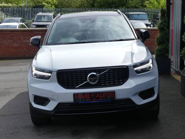 2021 Volvo XC40 2.0 B4P R DESIGN 5dr Auto