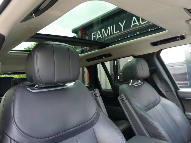 2023 Land Rover Range Rover 3.0 D350 First Edition 4dr Auto