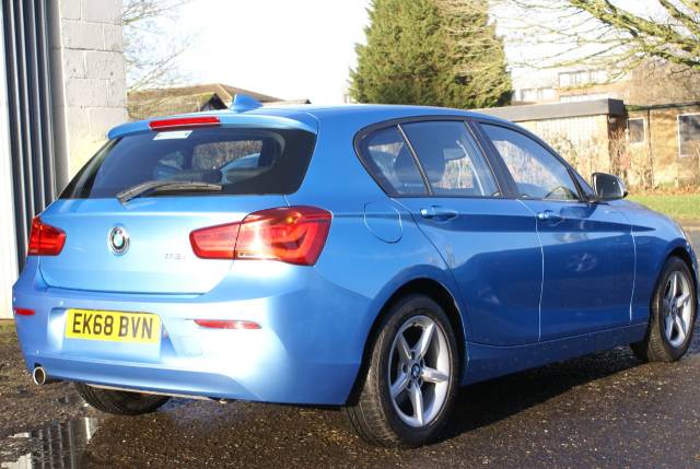 2018 BMW 1 Series 118i [1.5] SE 5dr [Nav/Servotronic]