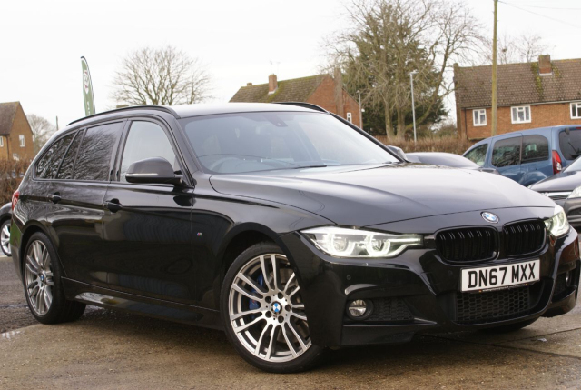 BMW 3 Series 3.0 330d xDrive M Sport 5dr Step Auto Estate Diesel Black Metallic