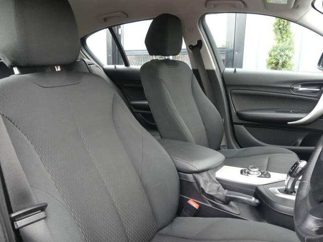 2016 BMW 1 Series 2.0 118d SE Auto Euro 6 (s/s) 5dr