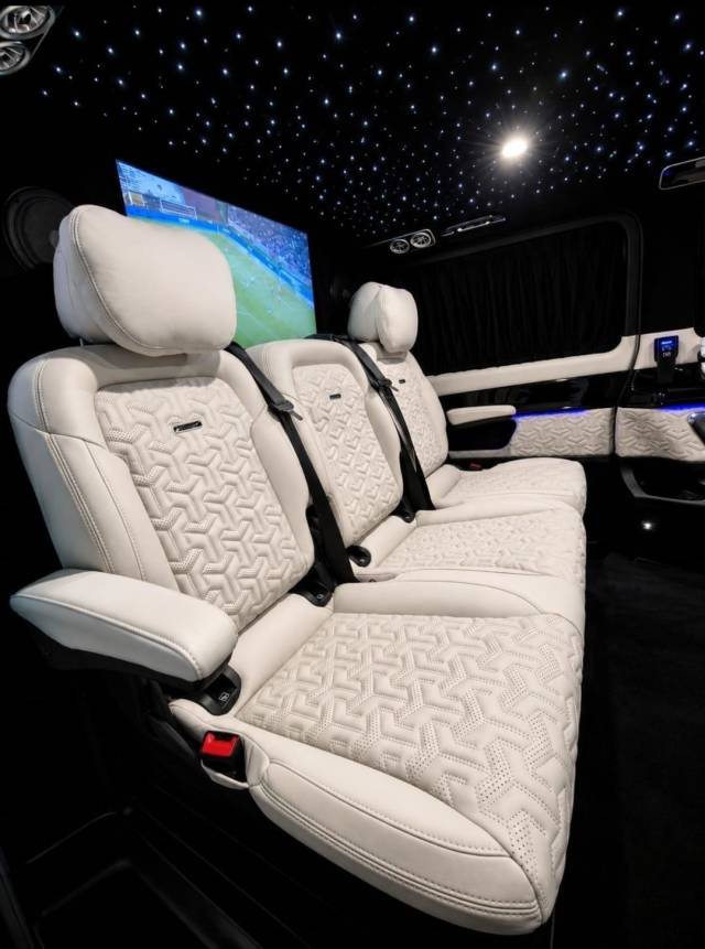 2025 Mercedes-Benz V Class 2.0 V220 d Premium 5dr 9G-Tronic [Extra Long/7 Seats]