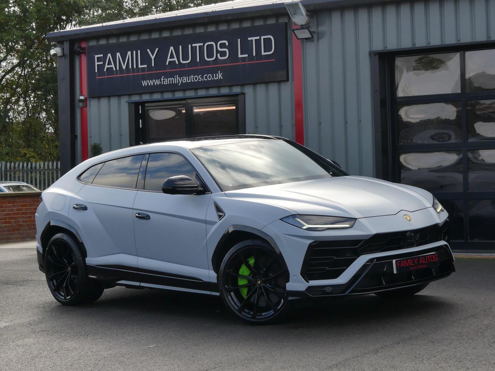 2022 Lamborghini Urus