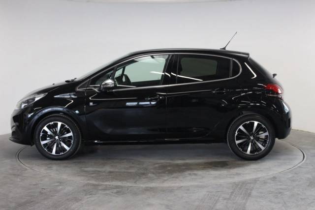 2019 Peugeot 208 1.2 PureTech 82 Tech Edition 5dr [Start Stop]